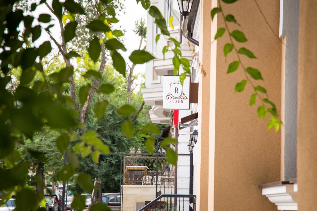 Roxen Hotel&Spa คีชีเนา ภายนอก รูปภาพ